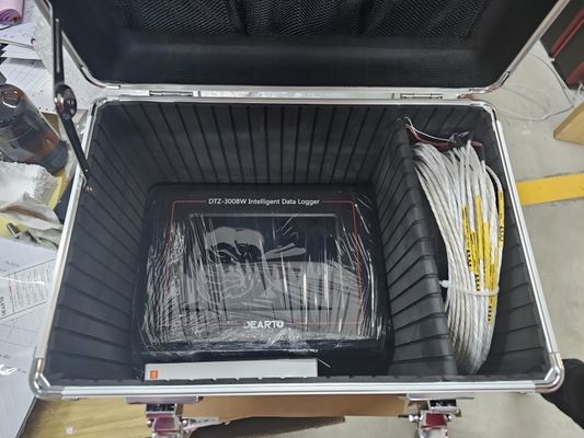 Detettore itinerante intelligente di temperatura e umidità grigio argento con 16 o 24 canali