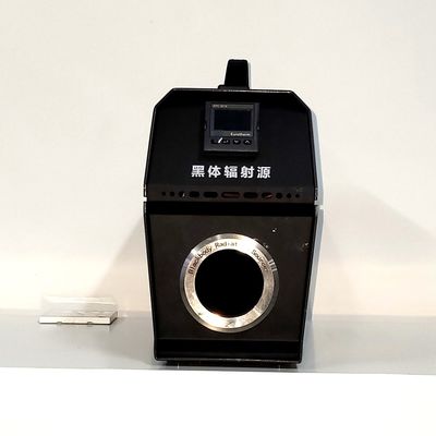 Emissività 0,99 Sorgente di radiazione tubolare del corpo nero per la fotocamera termografica